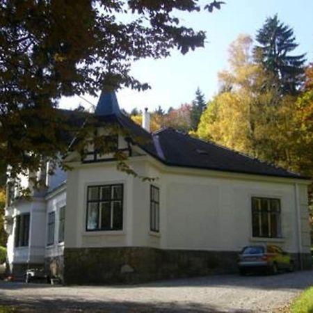 Villa Eisenwerk Wilhelmsburg エクステリア 写真